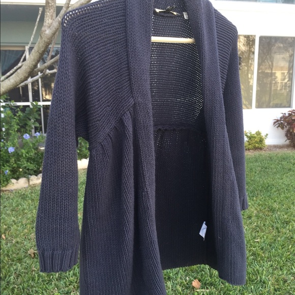 COPY - VINCE BERGDORF GOODMAN SWEATER DUSTY BLUE … - Picture 2 of 8
